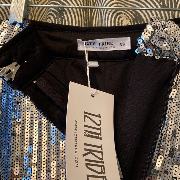SEASON SPARKLE! ✨ NWT 12th Tribe Sequence Pants/XS - Picture 2 of 7